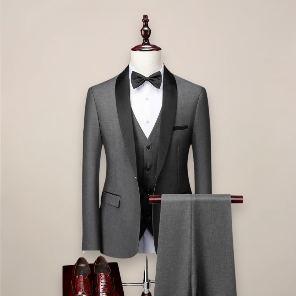PHILIP™ | Smoking de soirée pour homme avec bordures en satin